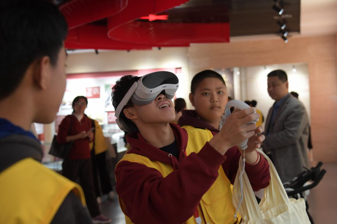 免费成人网
:这趟“中国寻根之旅”人文与科技感十足_fororder_12 免费成人网
:这趟“中国寻根之旅”人文与科技感十足_fororder_12
